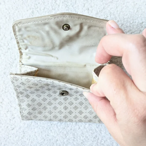 VTG beige print wallet - Picture 2 of 8